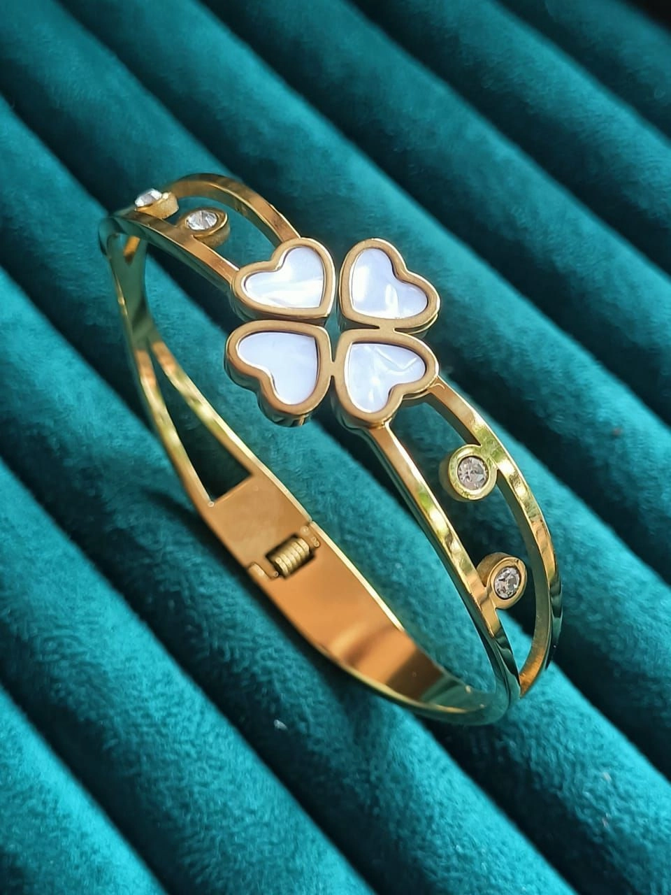 Antitarnish bangle