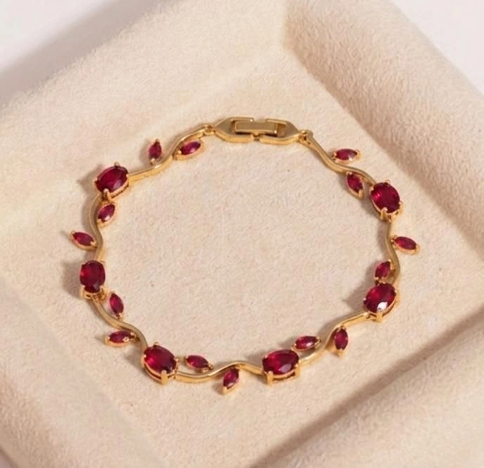 Tulip bracelet