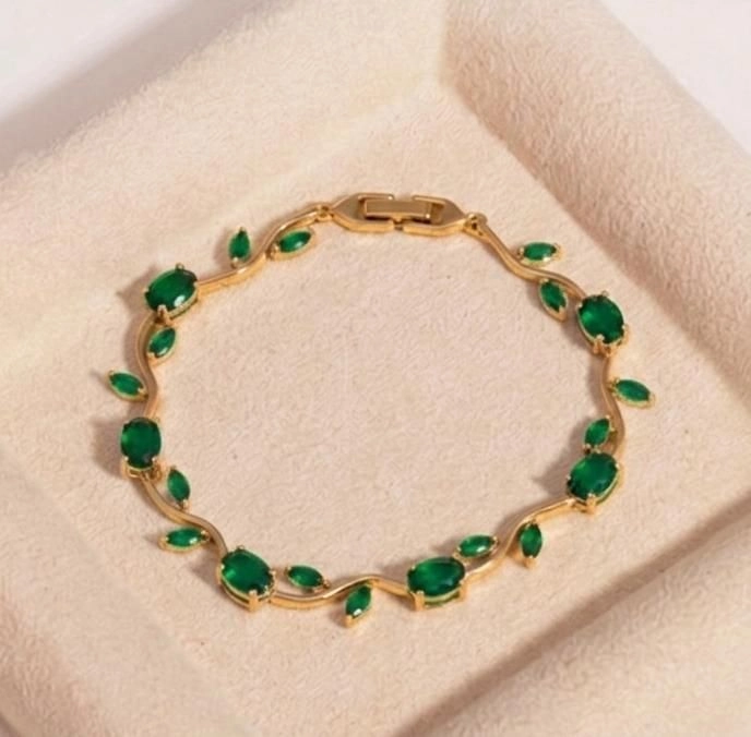 Tulip bracelet