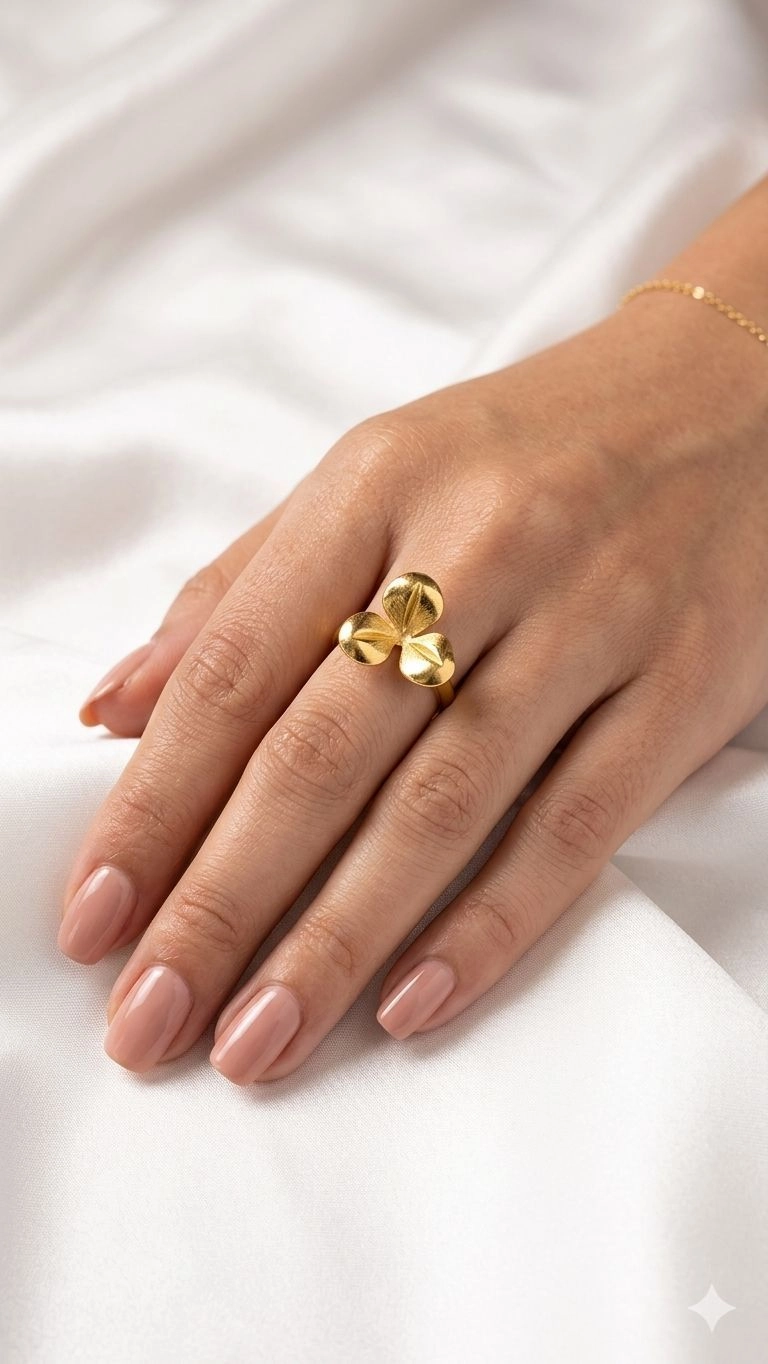 Floral theme adjustable ring