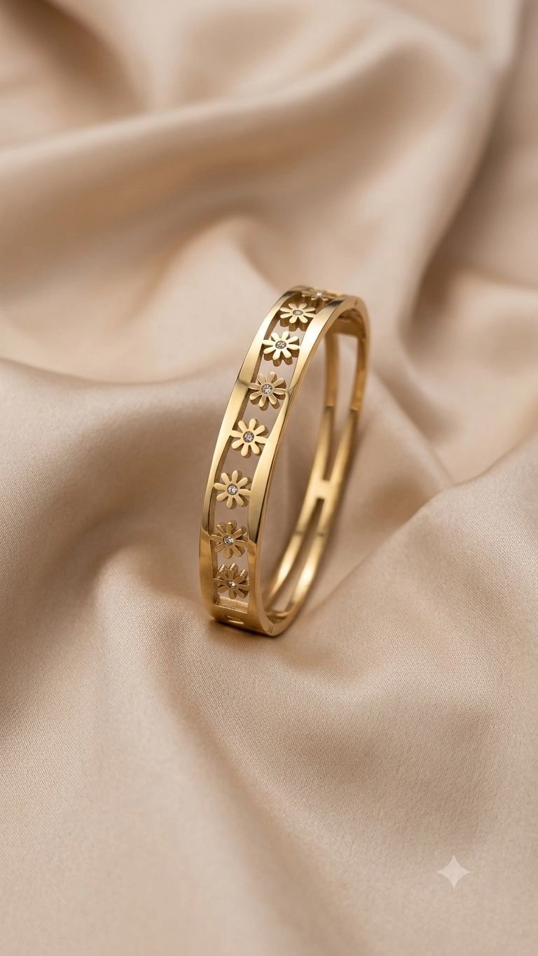 Daisy bangle