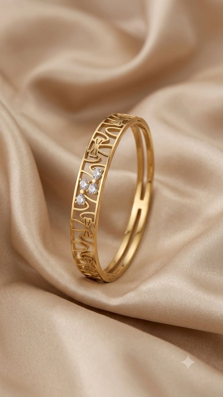 Bow themed openable bangle