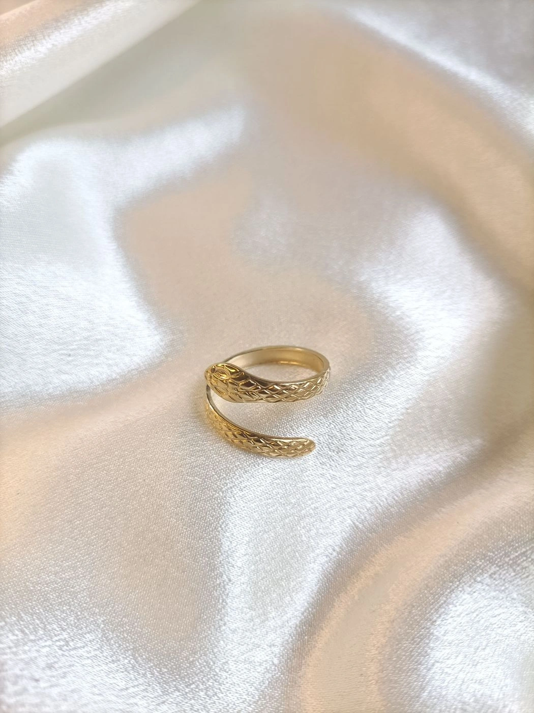 Snake ring