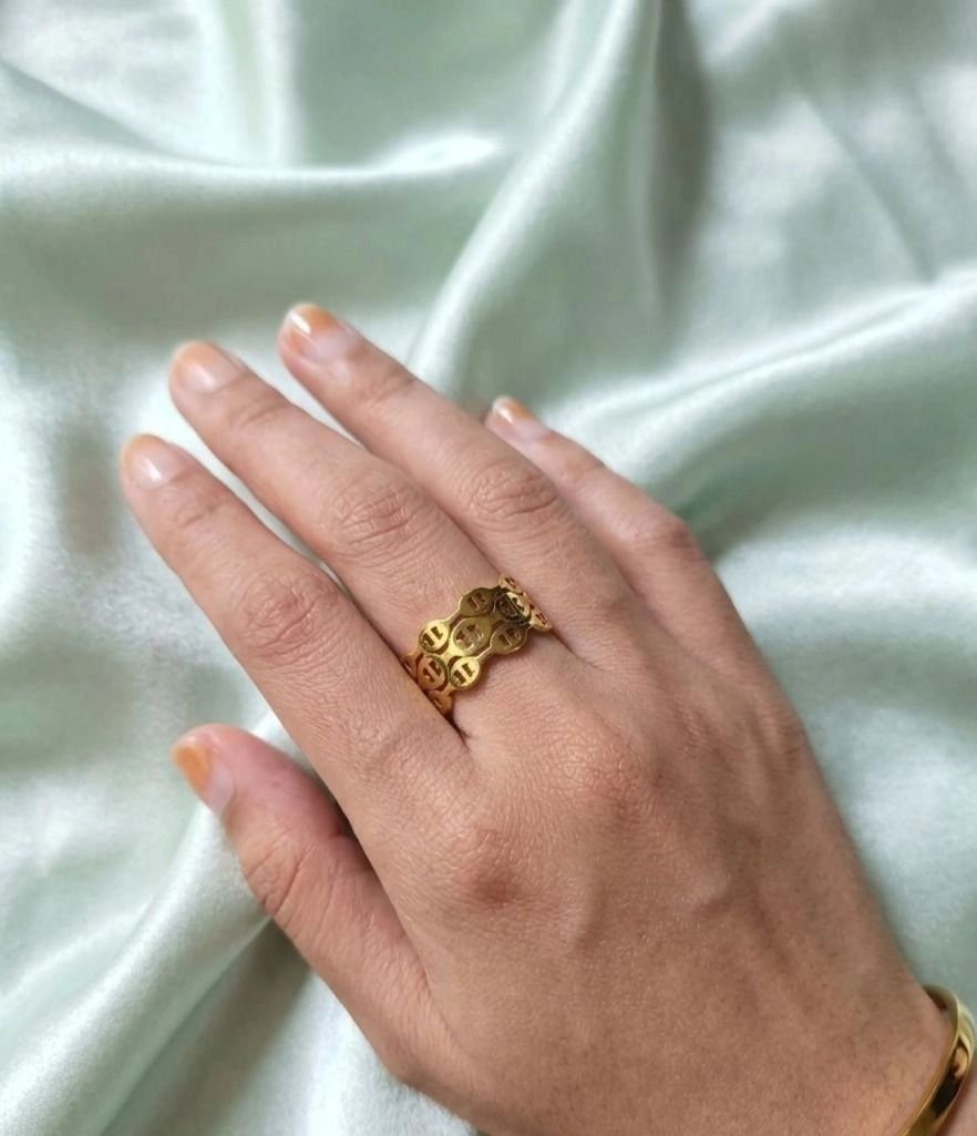 Antitarnish Rings