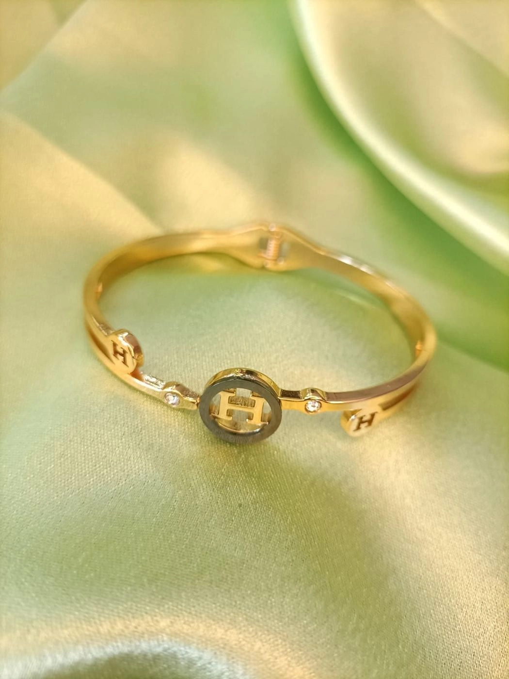 Antitarnish bangles