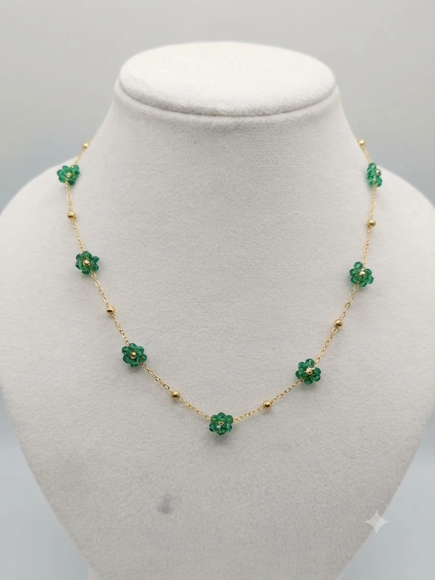 Daisy flower necklace 2