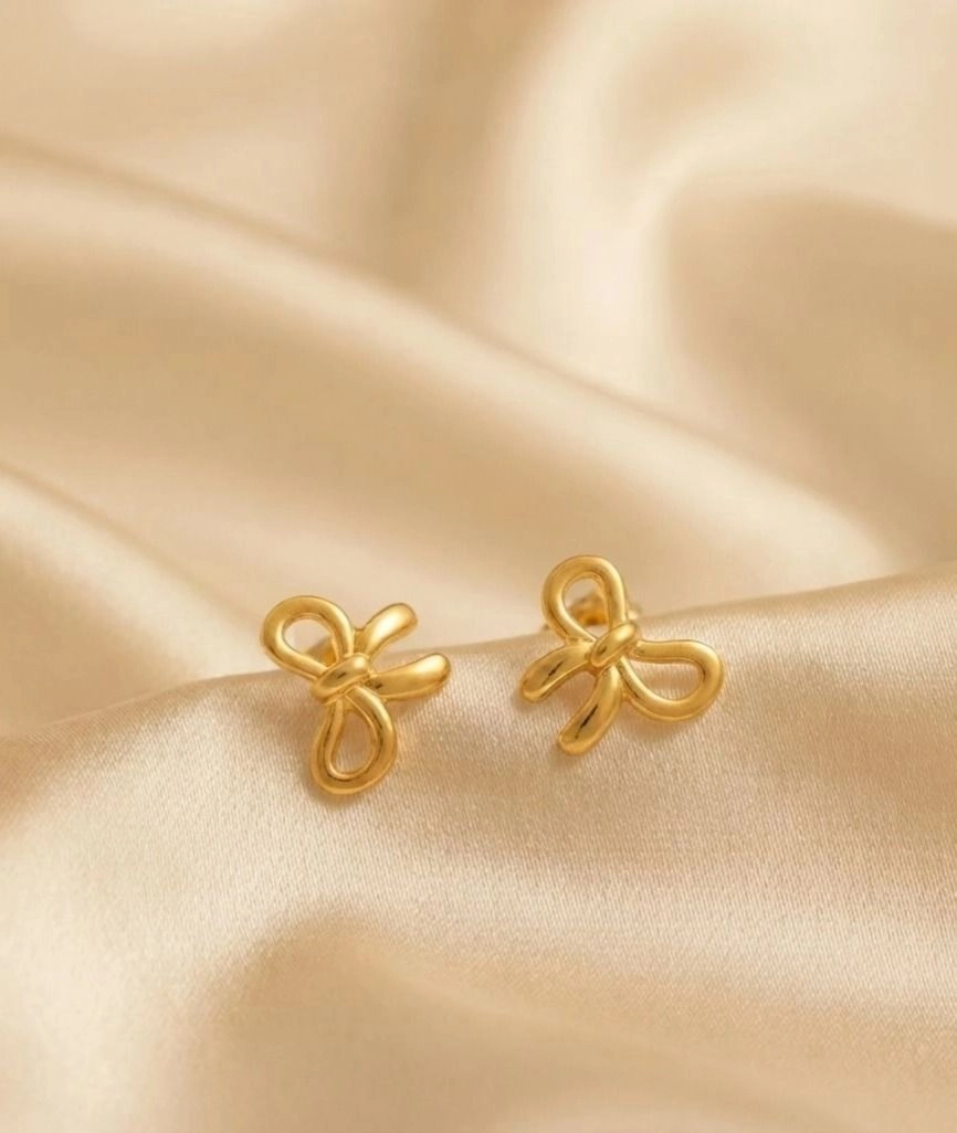 Bow earrings 1