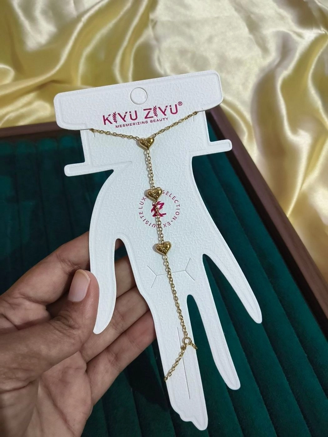 Heart themed Handchain