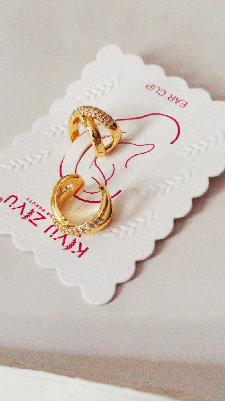 Antitarnish Ear Cuff AEC674