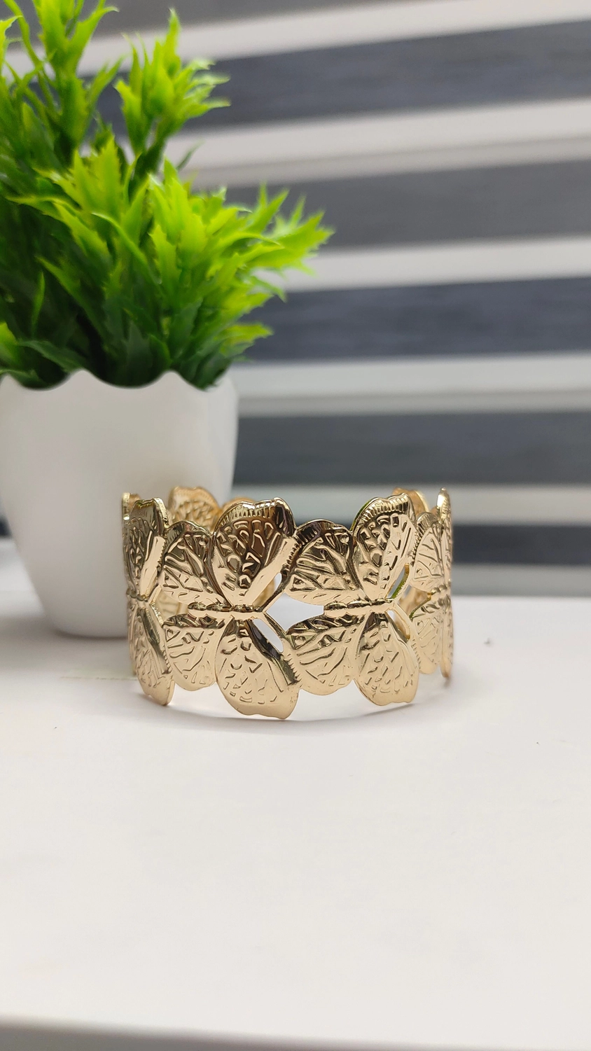 Antitarnish cuff Bangle 1