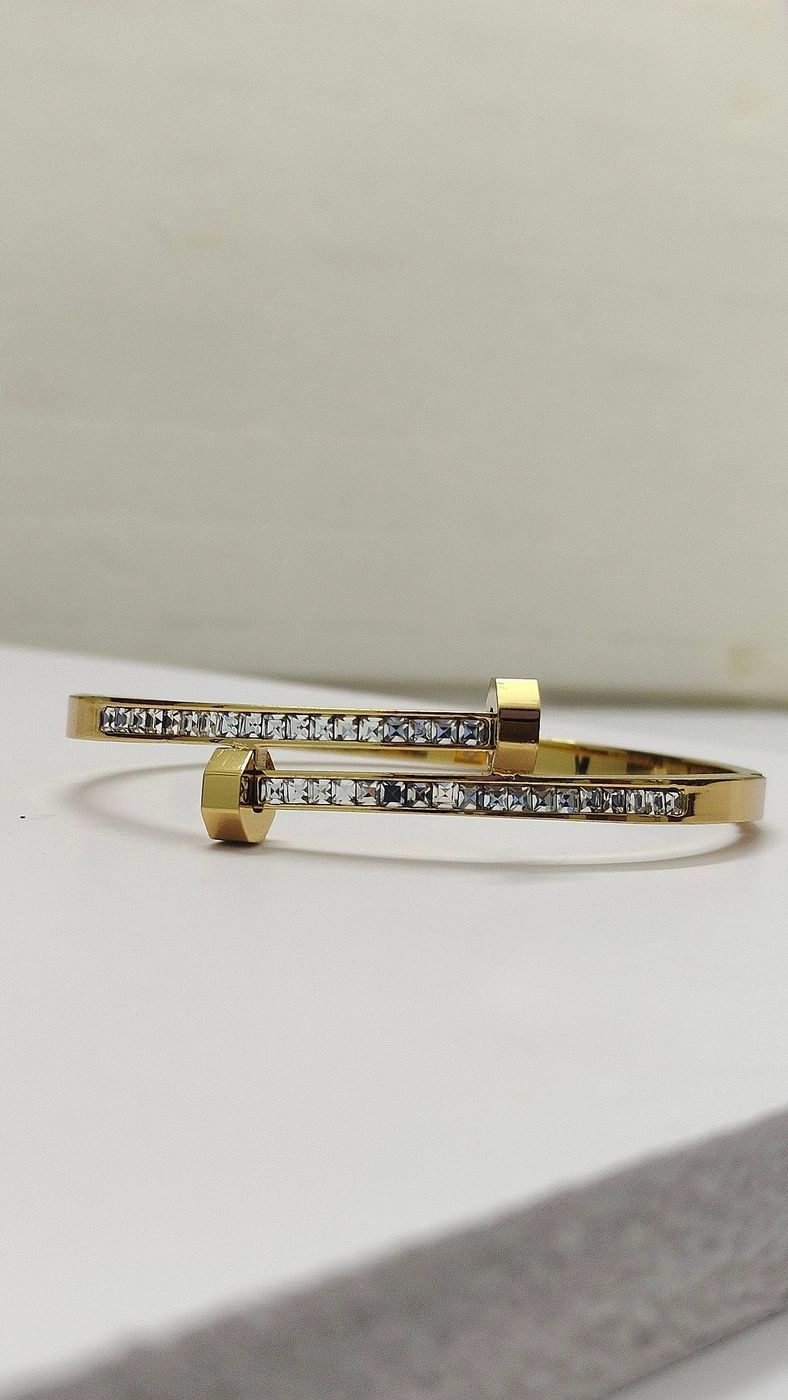 Antitarnish Bangle AMN236 1