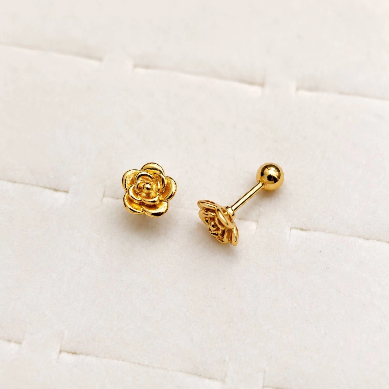 Antitarnish Ball Back Earring AB12