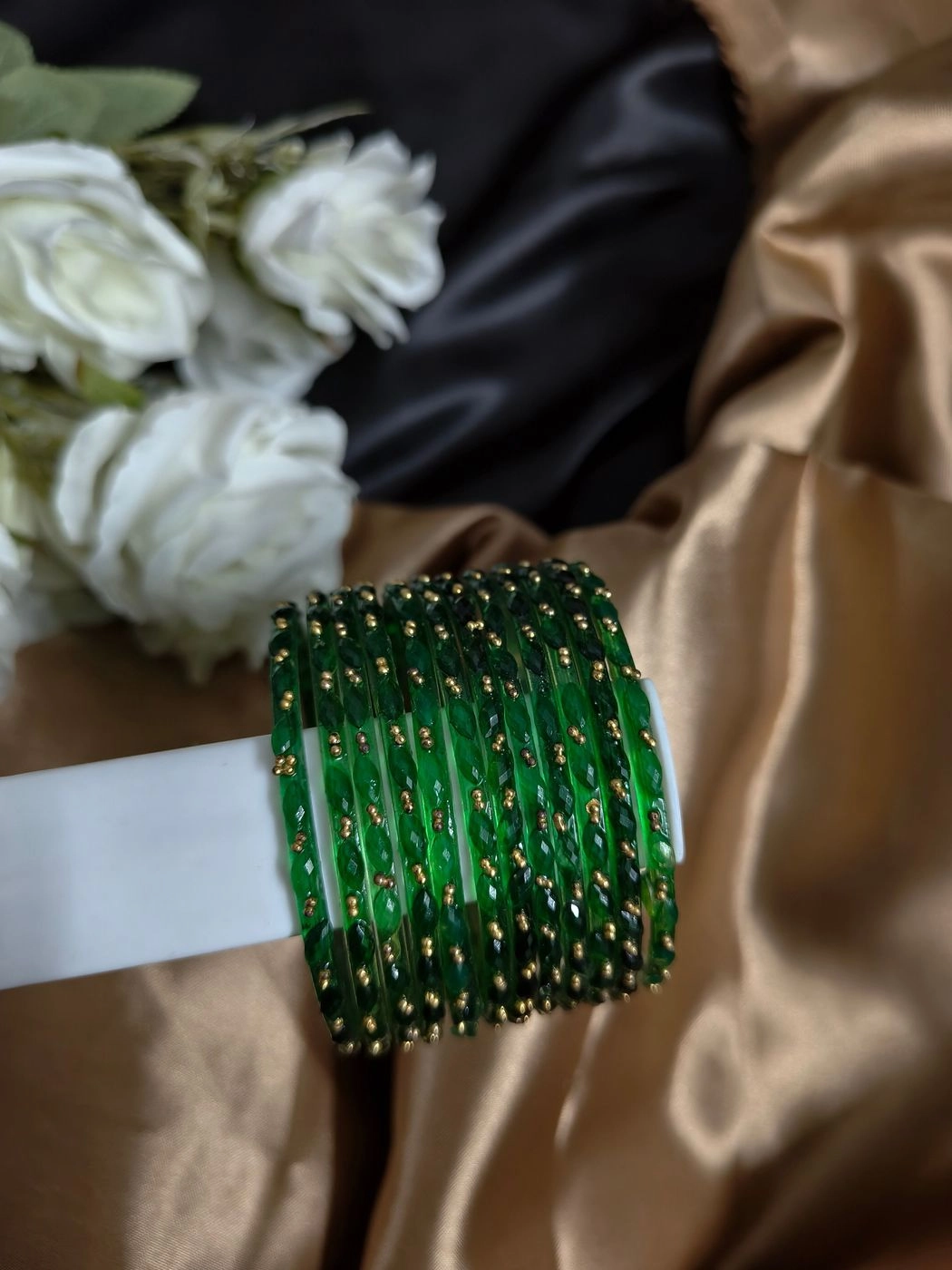 Raindrop Glass Bangle
