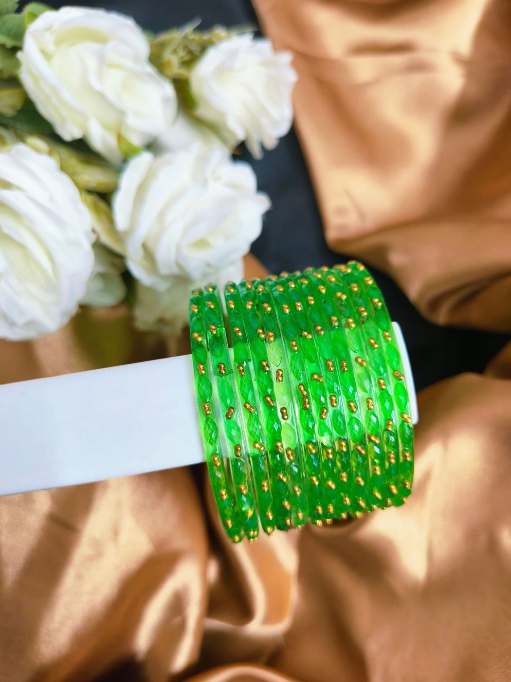Raindrop Glass Bangle