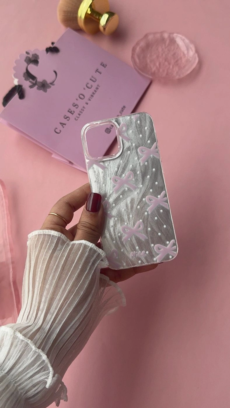 Pink glaze bow