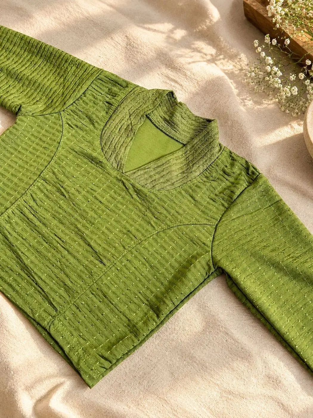 Olive Green Collar Neck SS07 2