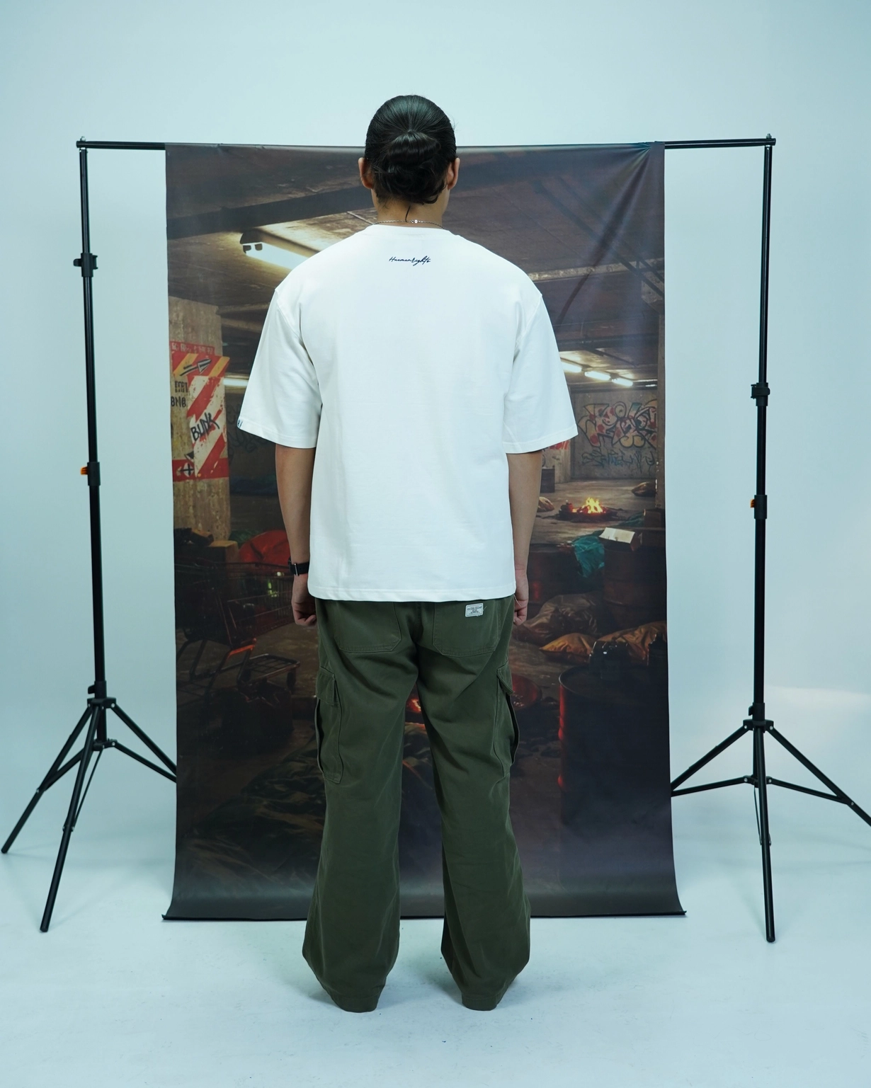 Equal Tone Offwhite Series 4