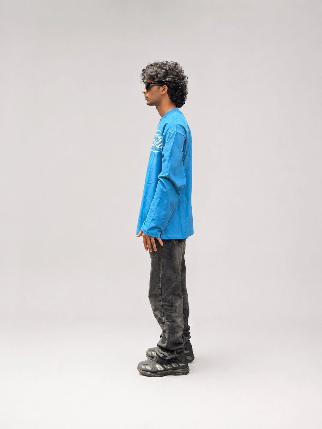 HC 02 Signature Script Long Sleeveo Tee 5