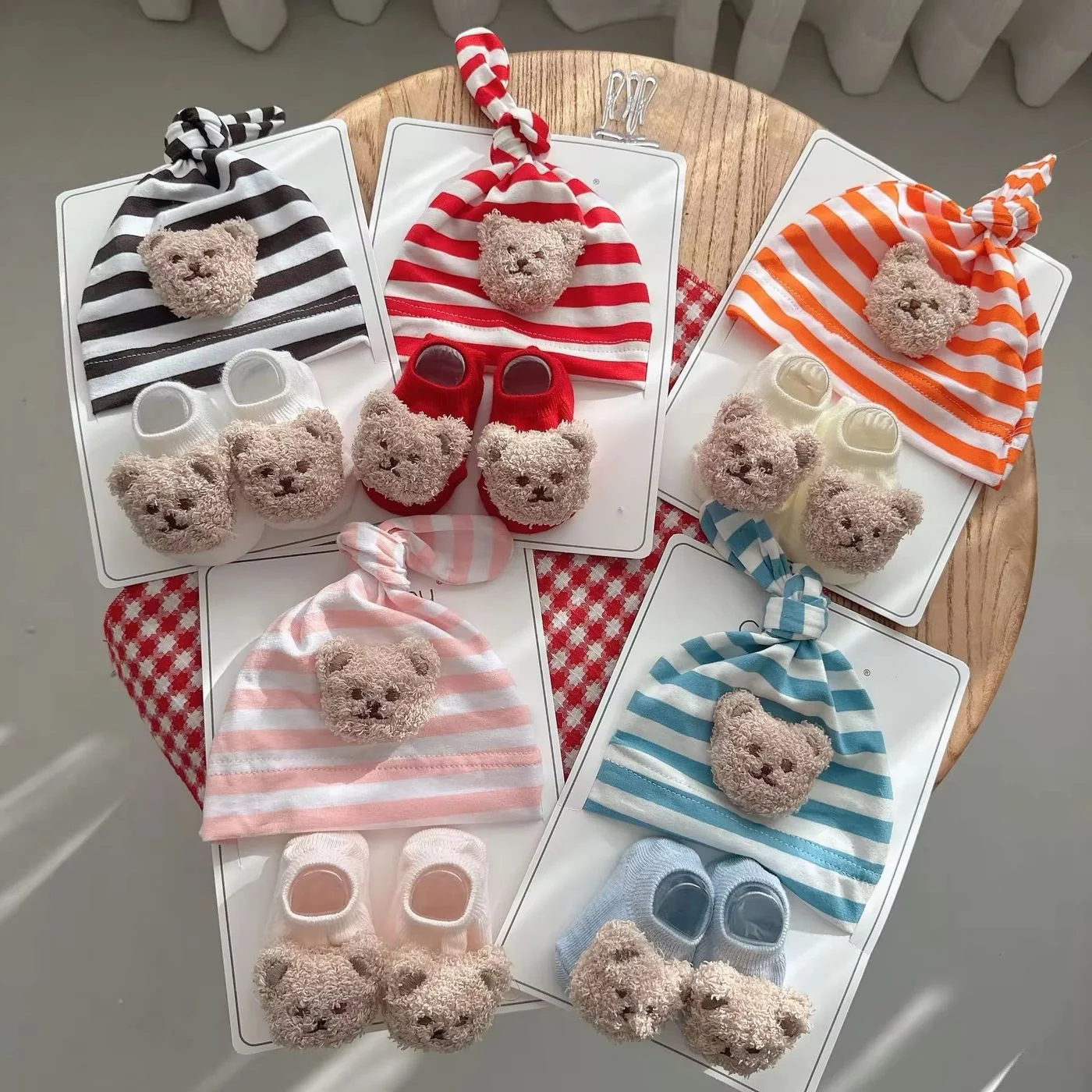 Teddy Bear Knot Cap and Booties Set