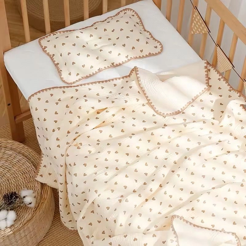 4-Layer Muslin Blanket - Heart Print 2
