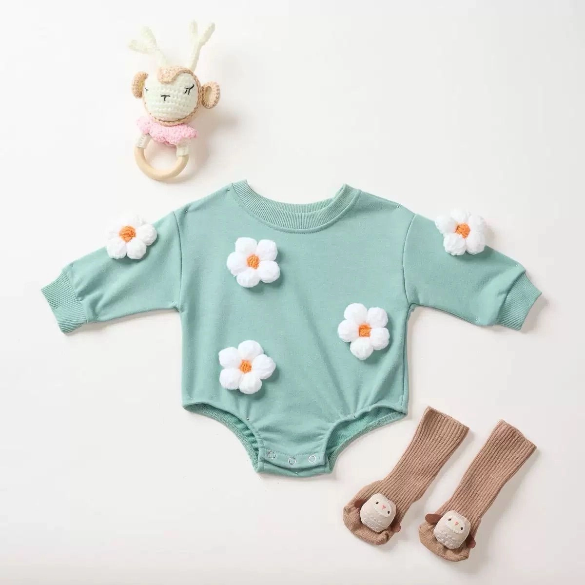 Newborn Baby Flower Applique Long Sleeve Romper 6