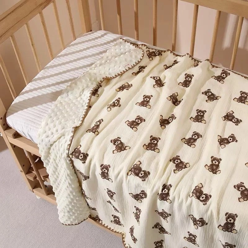 Bubble Fleece Muslin Blanket - Sitting teddy