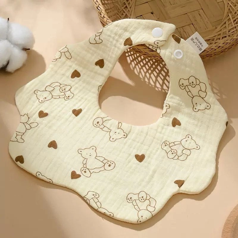 Muslin Bib - Curved 3