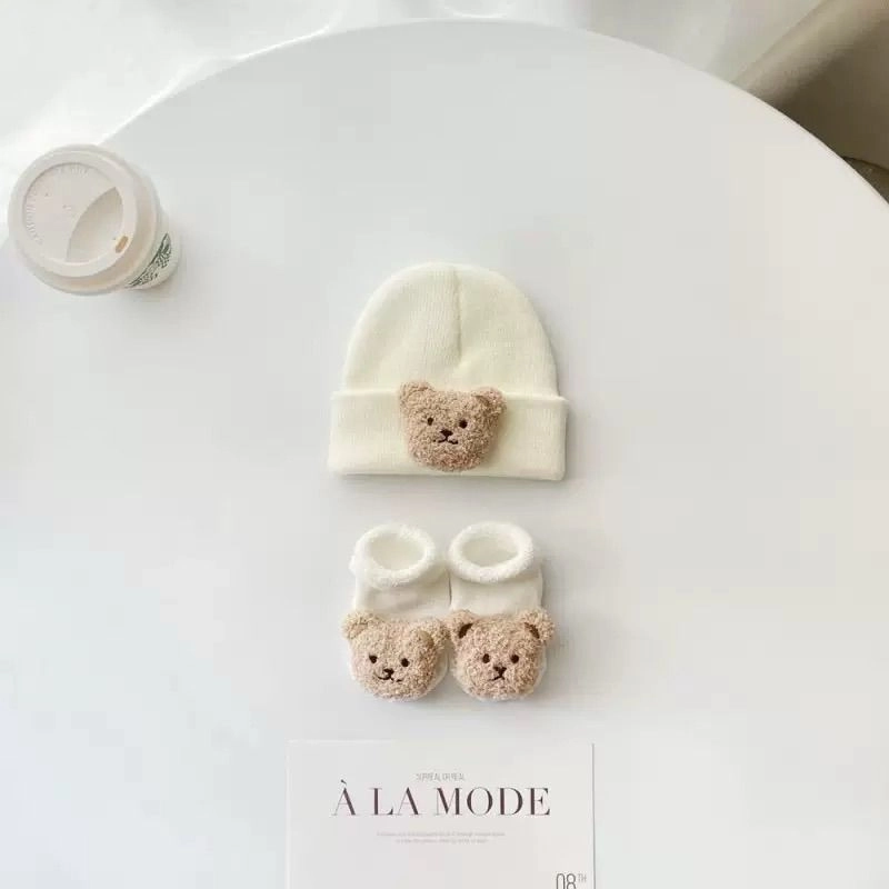 Teddy Bear Beanie & Booties Set