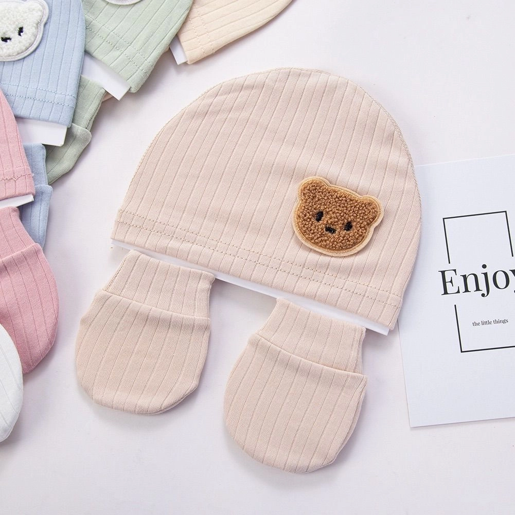Teddy Beanie & Anti-Scratch Mitten Set 8