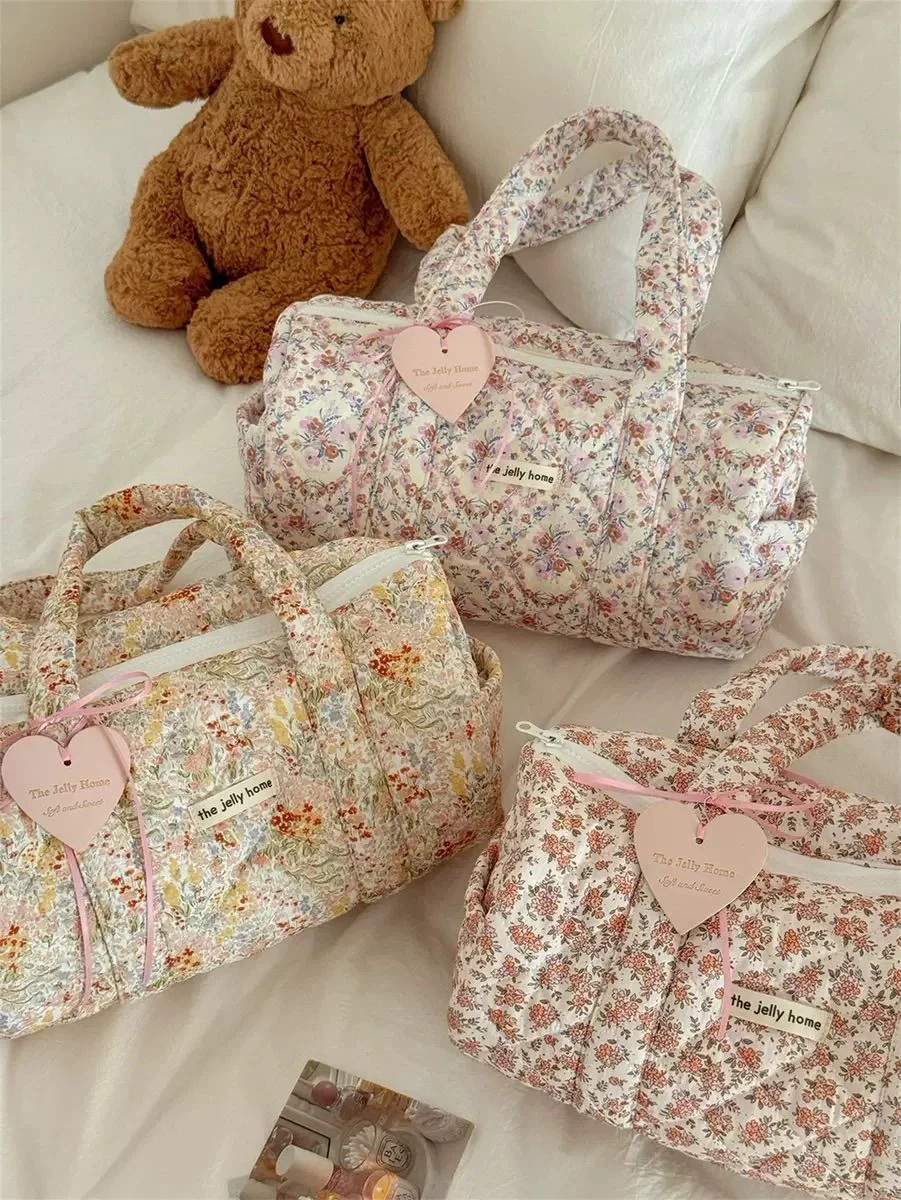 Floral Weekender Bag 1
