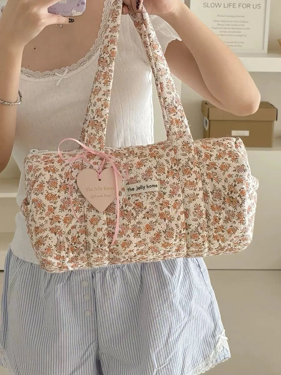 Floral Weekender Bag 2