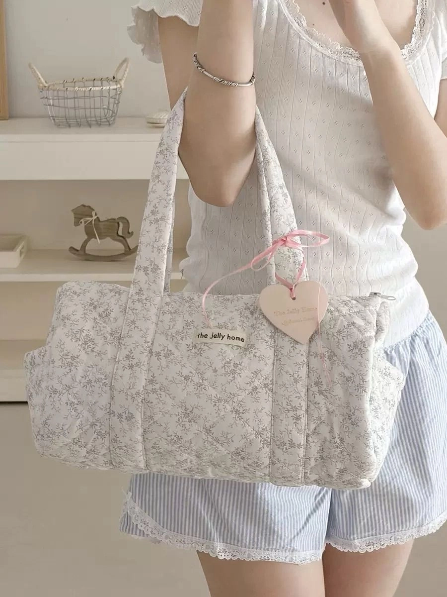 Floral Weekender Bag 4