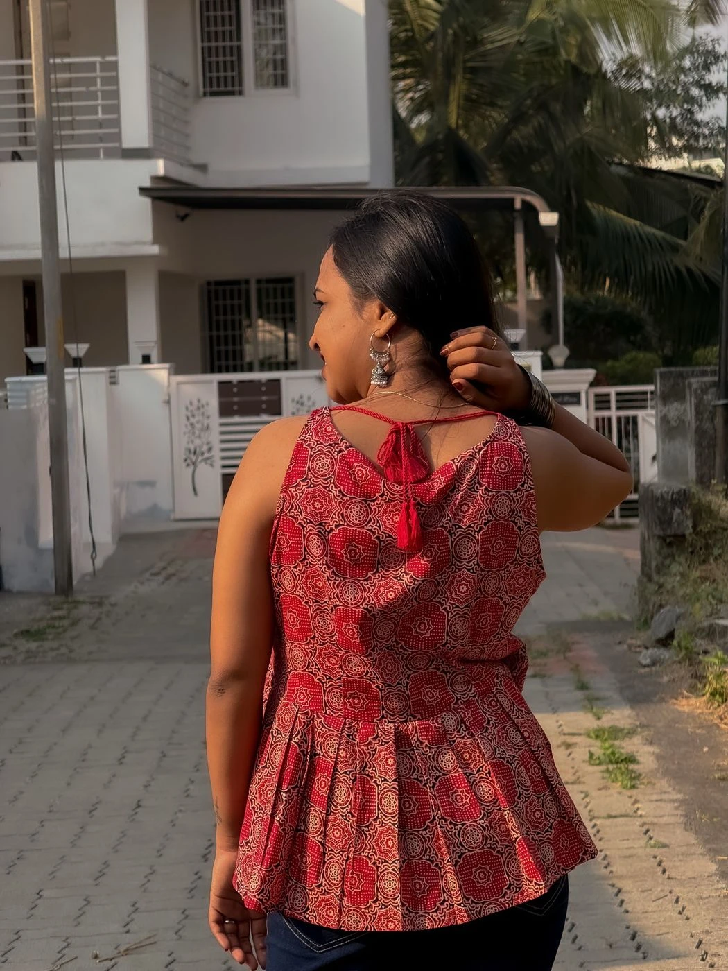 Deep Red Sleeveless Short Kurti