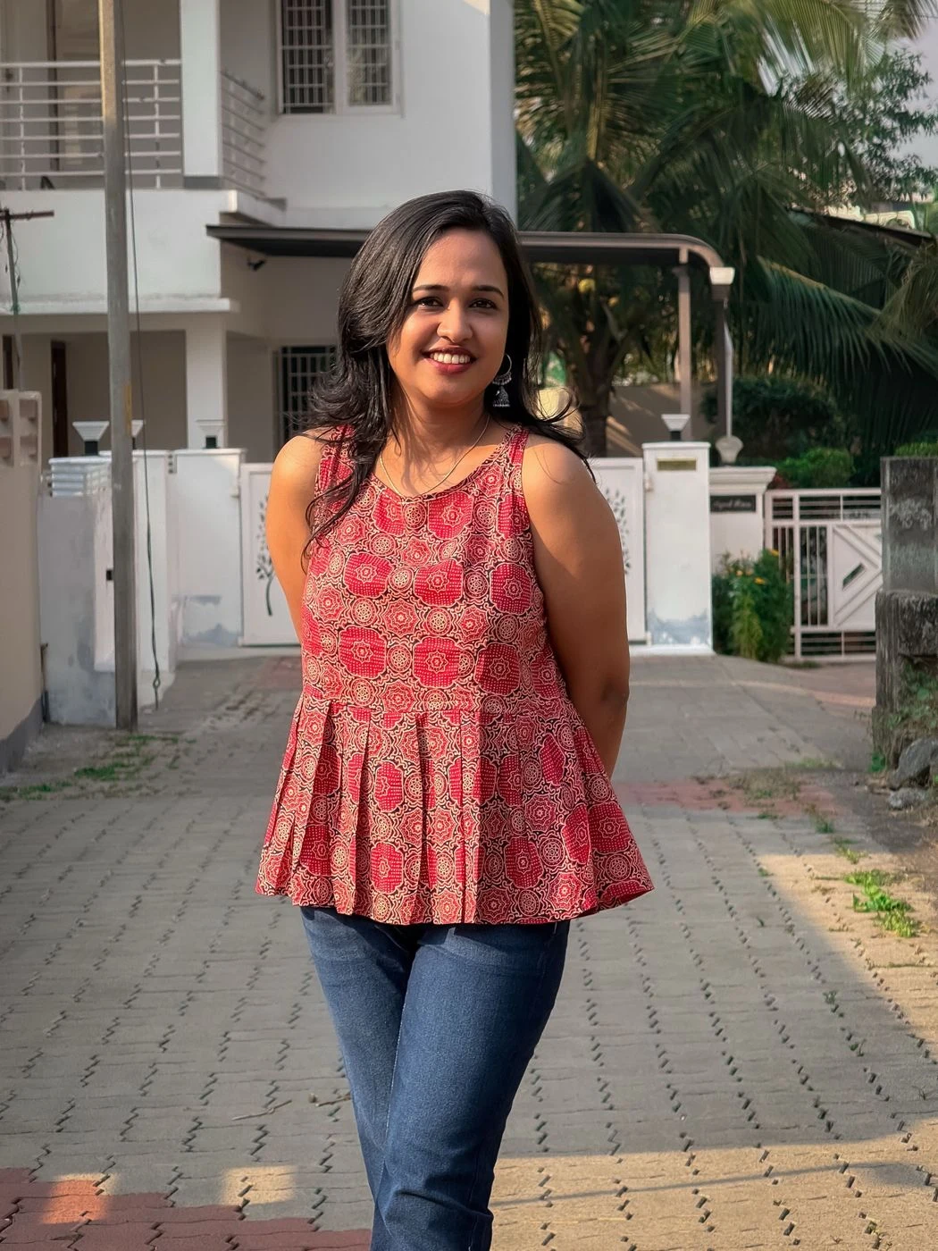 Deep Red Sleeveless Short Kurti