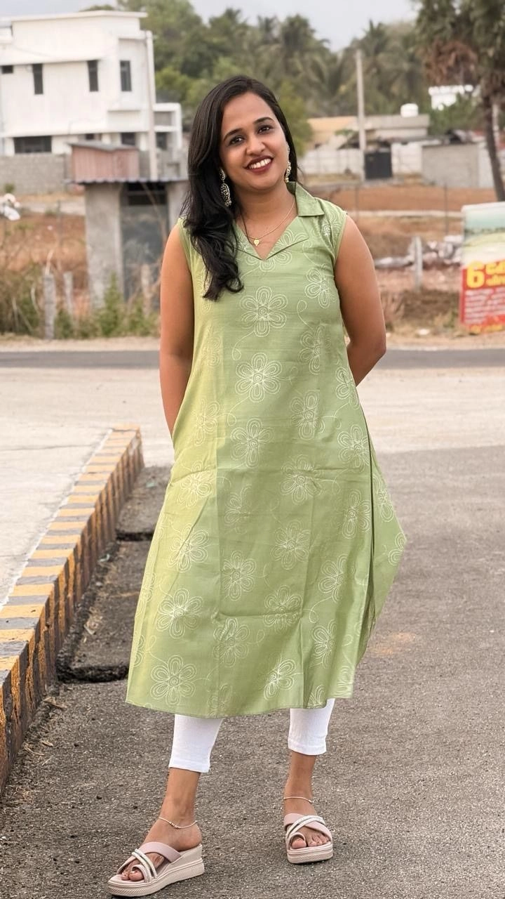 Elegant Pista Green Floral Kurti 4