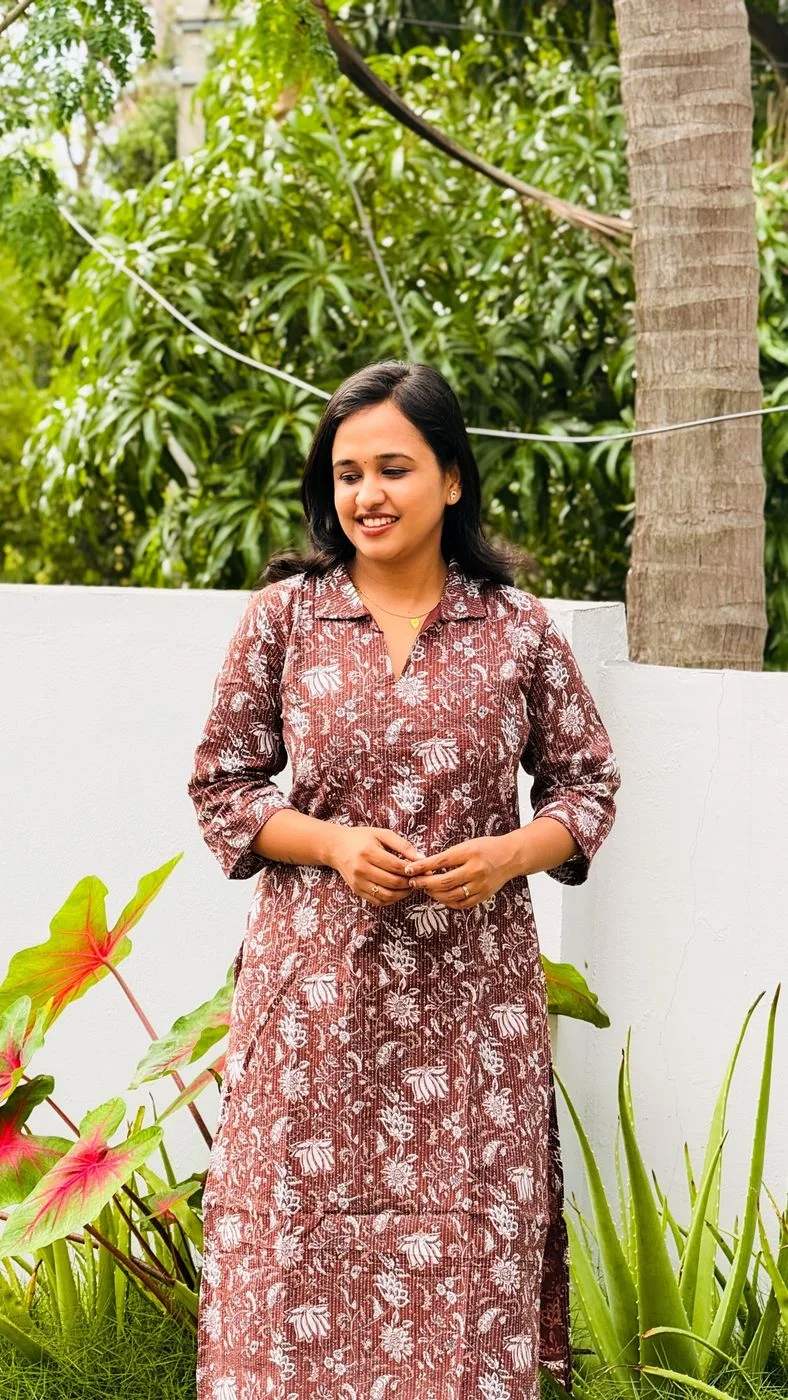 Walnut Floral Collar Neck Kurti 4