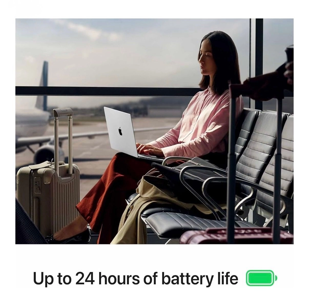 Apple 2025 MacBook Pro Laptop with M5 chip, 10-core CPU and 10-core GPU: Built for Apple Intelligence, 35.97 cm (14.2") Liquid Retina XDR Display, 16GB Unified Memory, 1TB SSD Storage; Space Black 5