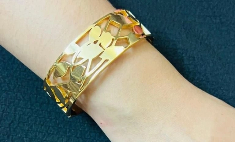 Bangles