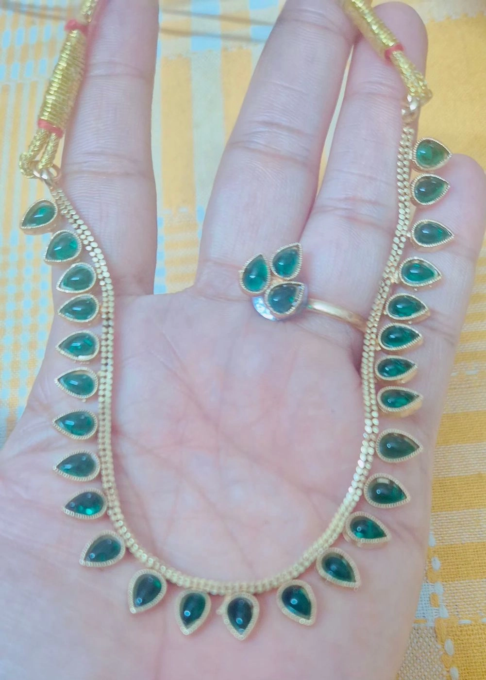 Traditional Emerald-Green Teardrop Manga Malai & Ear Ring Set