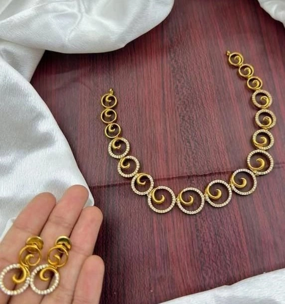 Golden Spiral Radiance Necklace Set