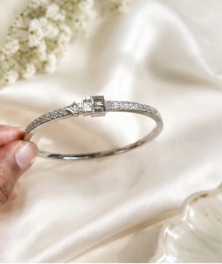 Luxe Pavé Lock Silver Bangle 3