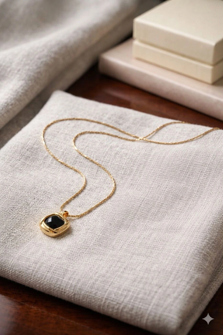 Midnight Aura Pendant