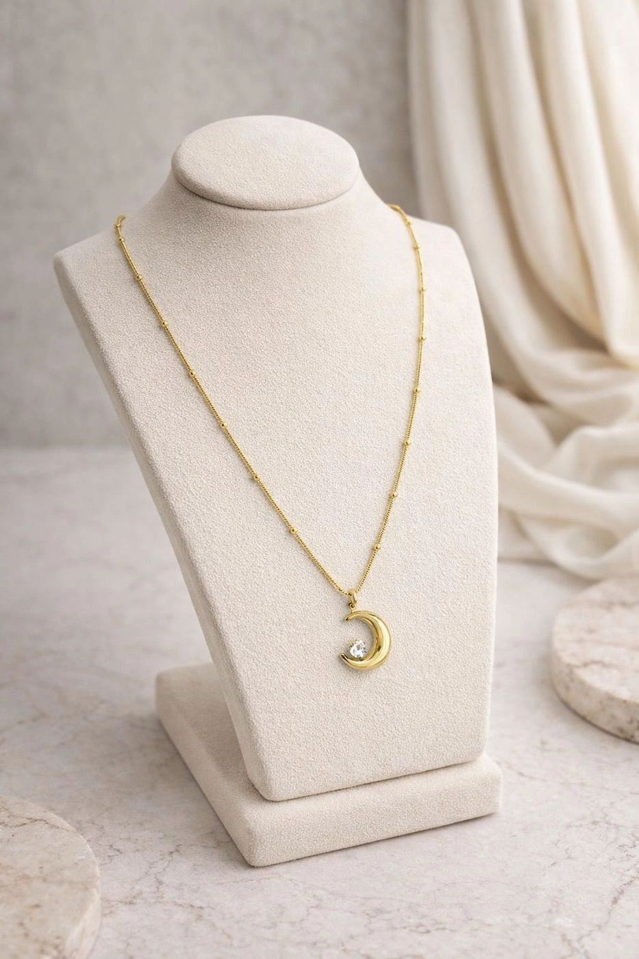 Moonlight Luxe Chain