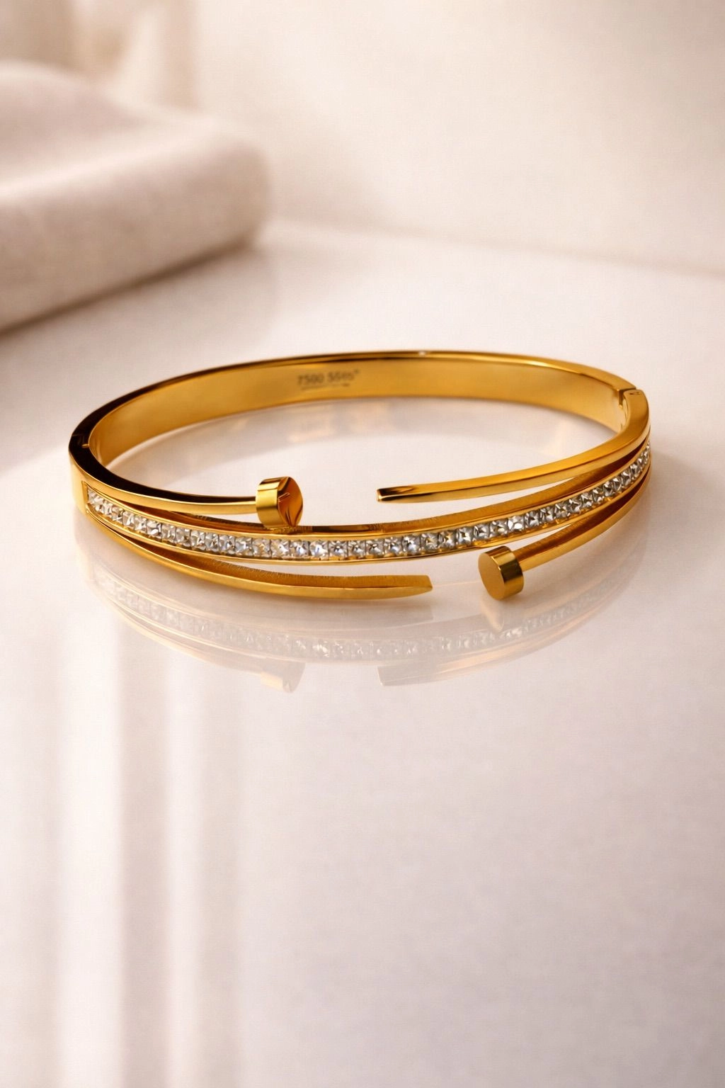 Nova Twin Bar Bangle