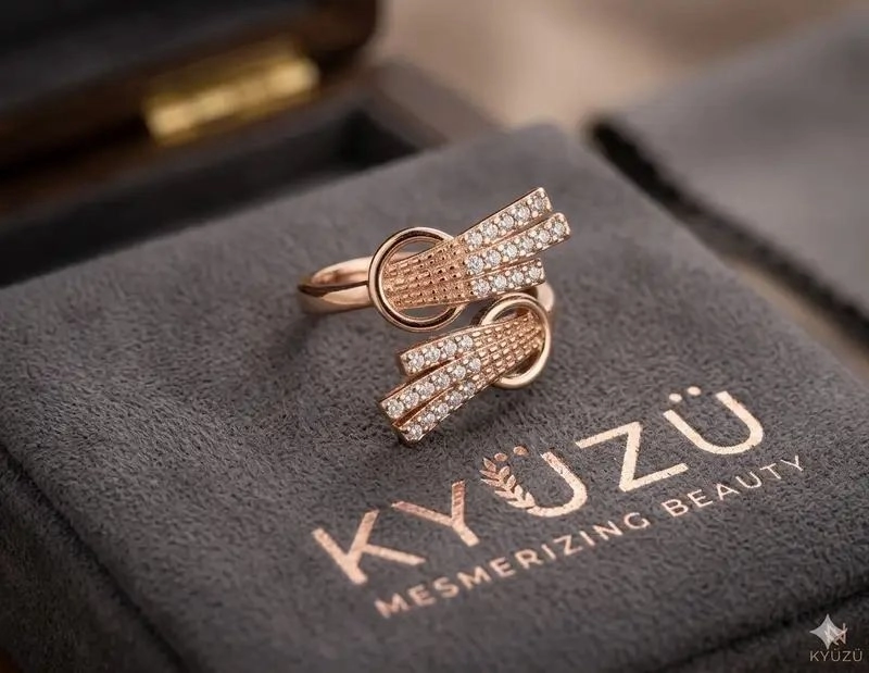 Royal Ribbon Diamond Ring