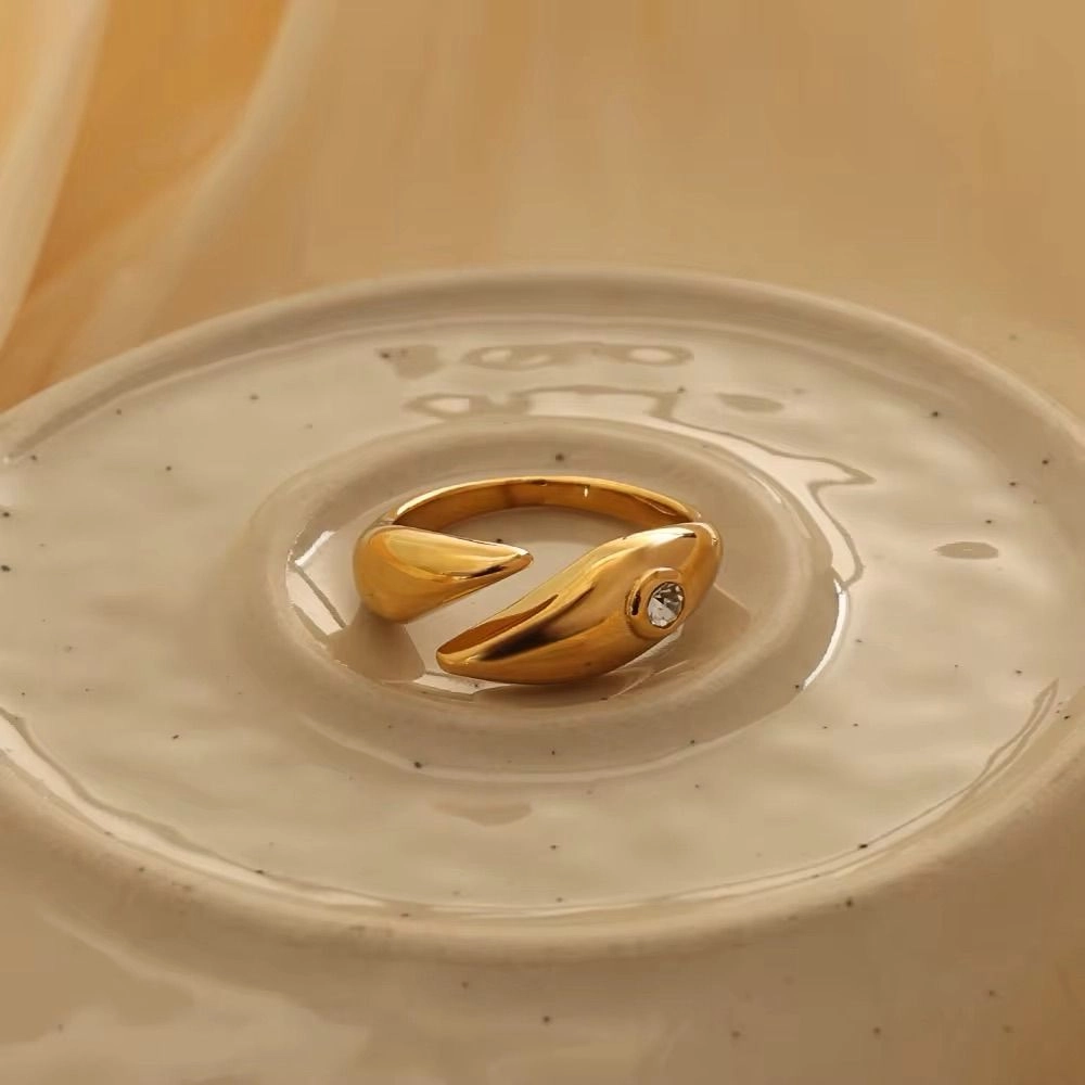 Claw Spark Ring 1