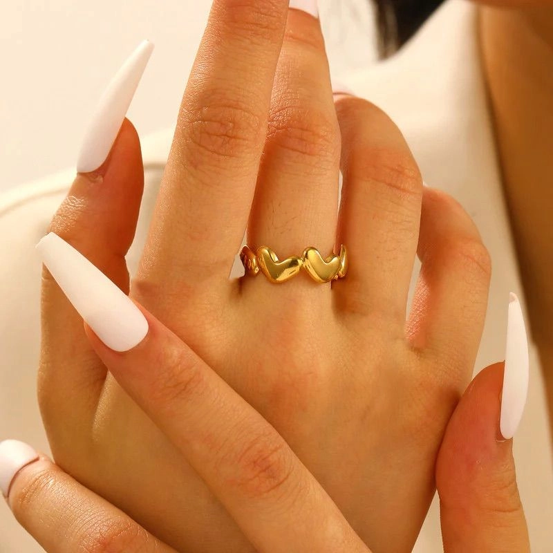 Golden Wave Elegance Ring 2