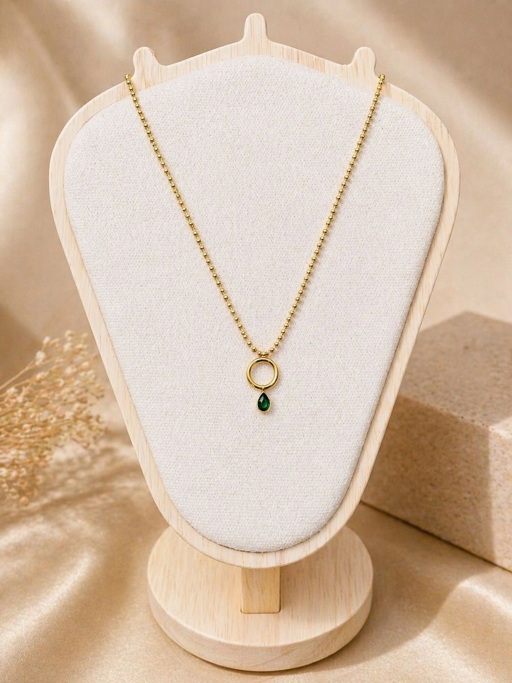 Emerald Halo Drop