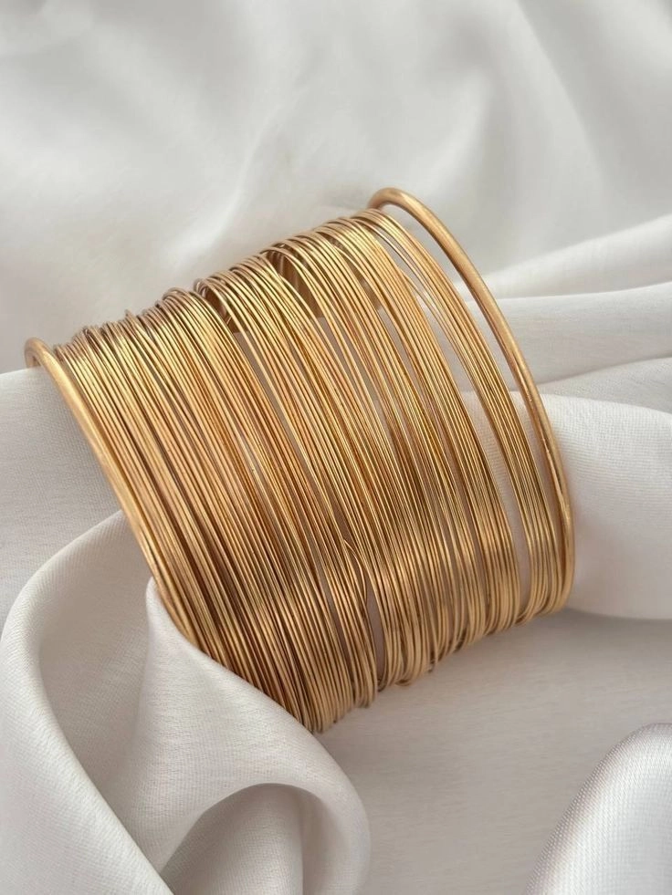Cuff bangle