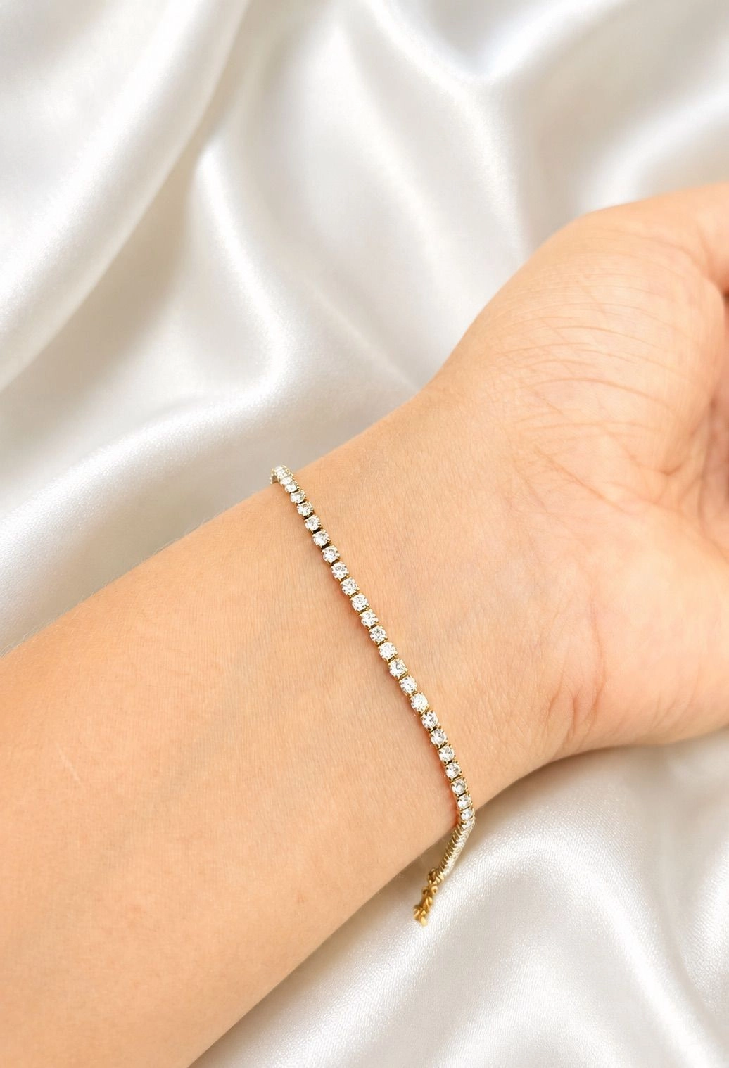 Loose Bracelet 1